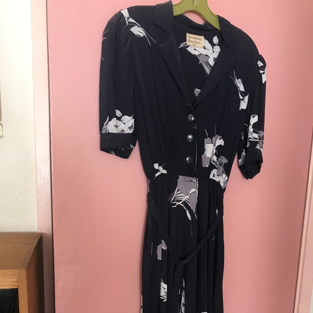 Vintage Dress Floral on Navy